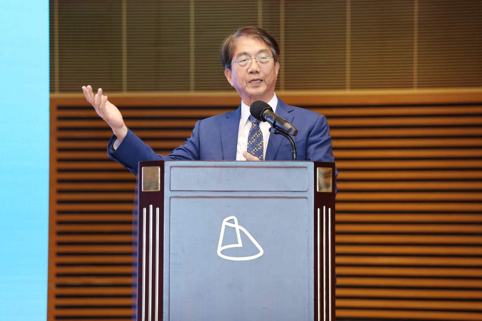 1753153771521569.jpg 2025-0368.JPG